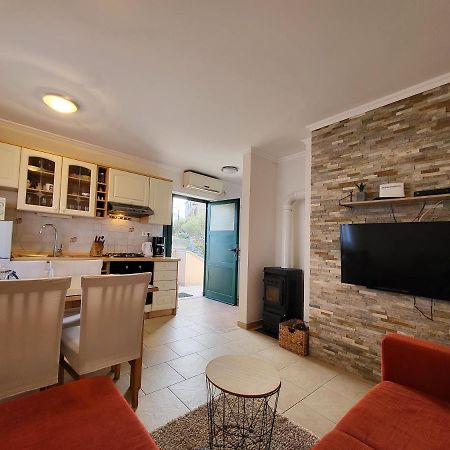 Holiday Home Duje Мали Иж Экстерьер фото