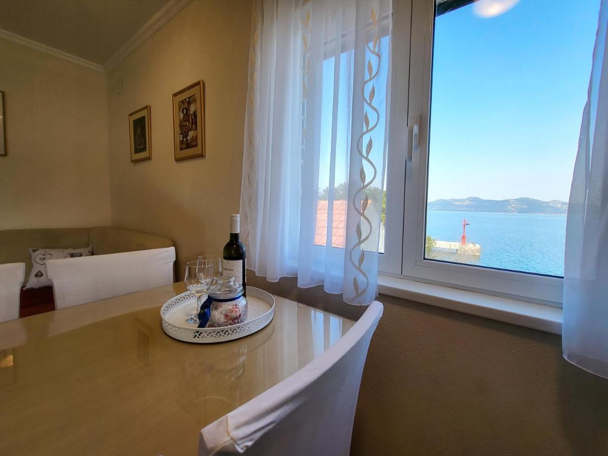 Holiday Home Duje Мали Иж Экстерьер фото