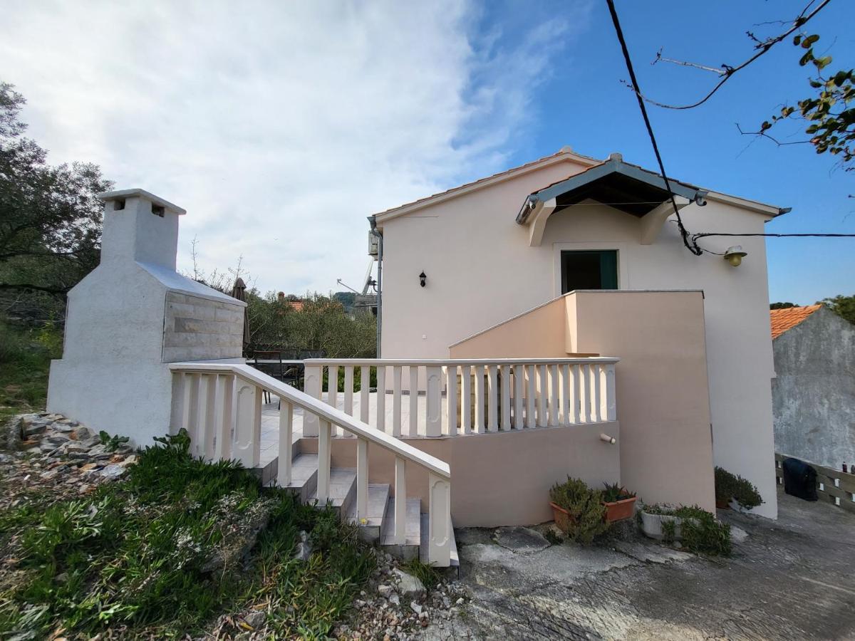 Holiday Home Duje Мали Иж Экстерьер фото
